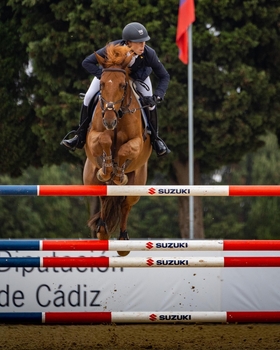 Alex Thompson finishes 2nd in CSIO3* Grand Prix in Spain